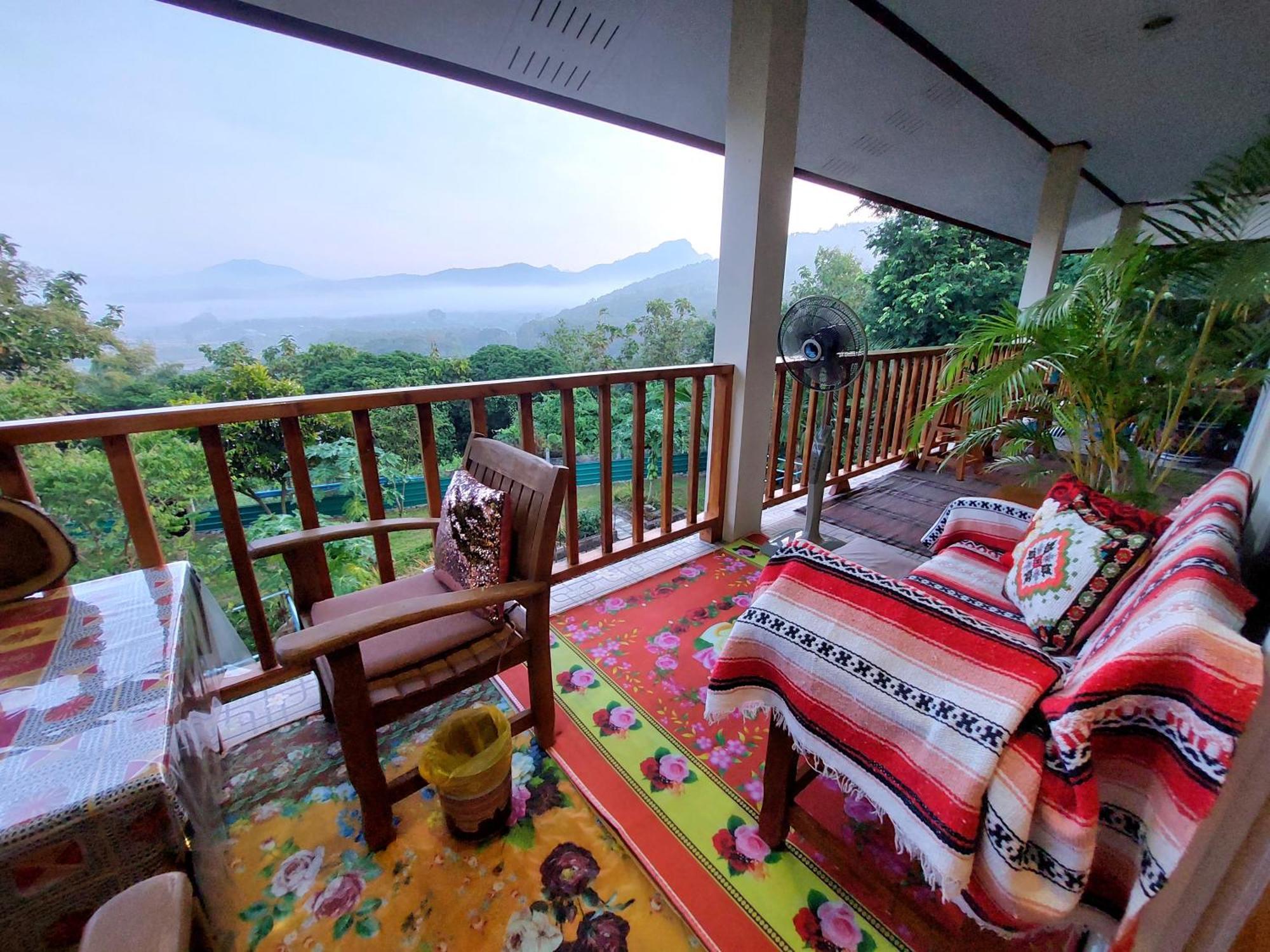 Pua Tranquil Vista Homestay Bagian luar foto