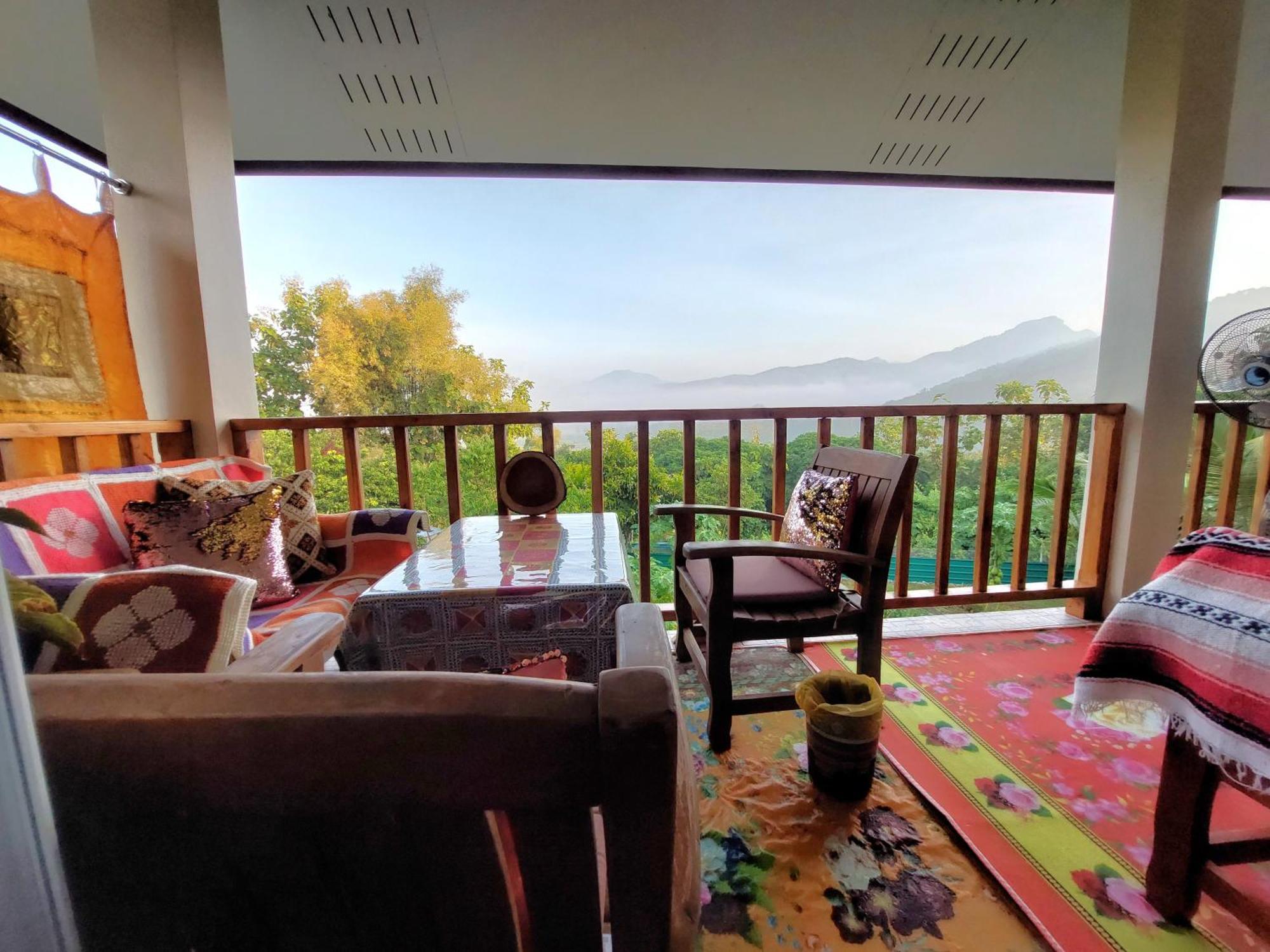 Pua Tranquil Vista Homestay Bagian luar foto