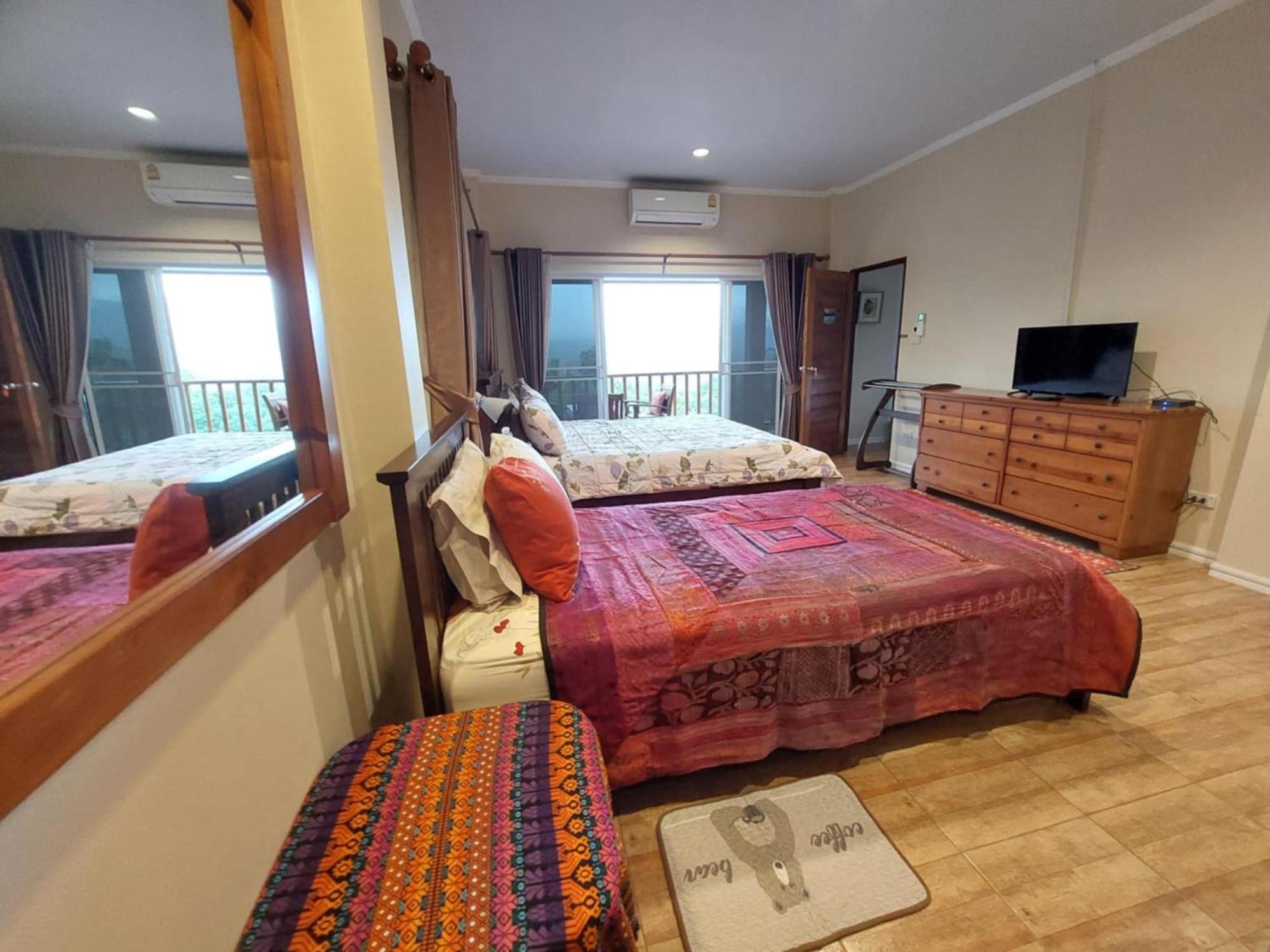 Pua Tranquil Vista Homestay Bagian luar foto