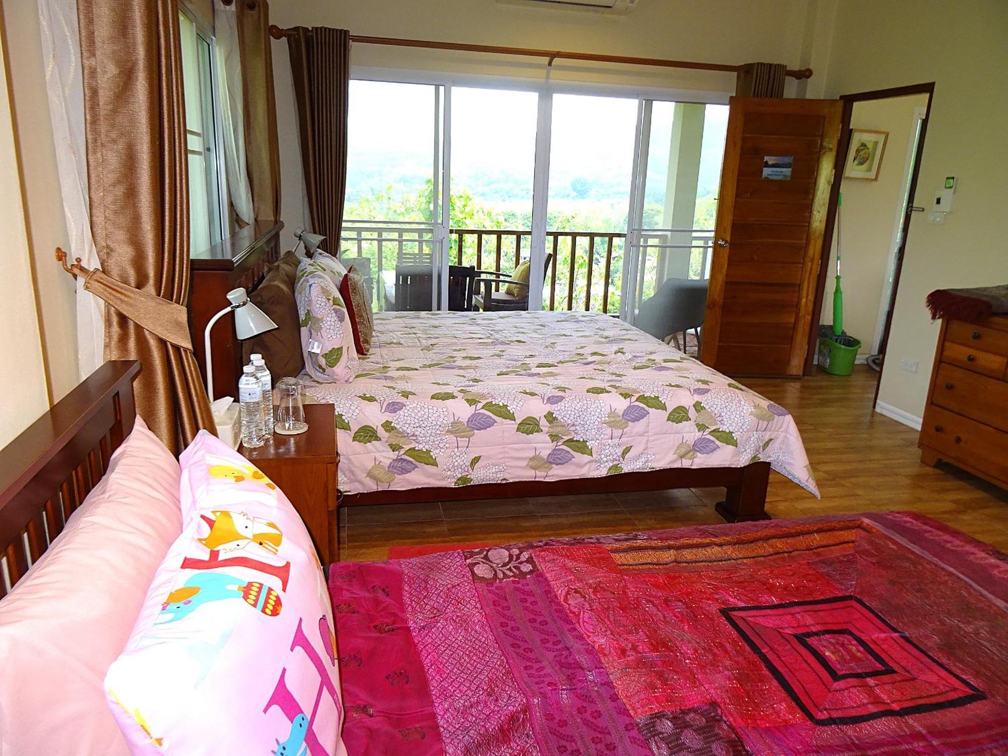 Pua Tranquil Vista Homestay Bagian luar foto