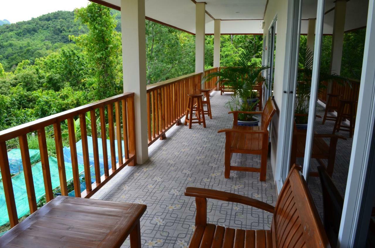 Pua Tranquil Vista Homestay Bagian luar foto